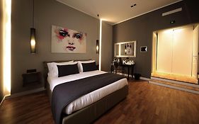 K Rooms